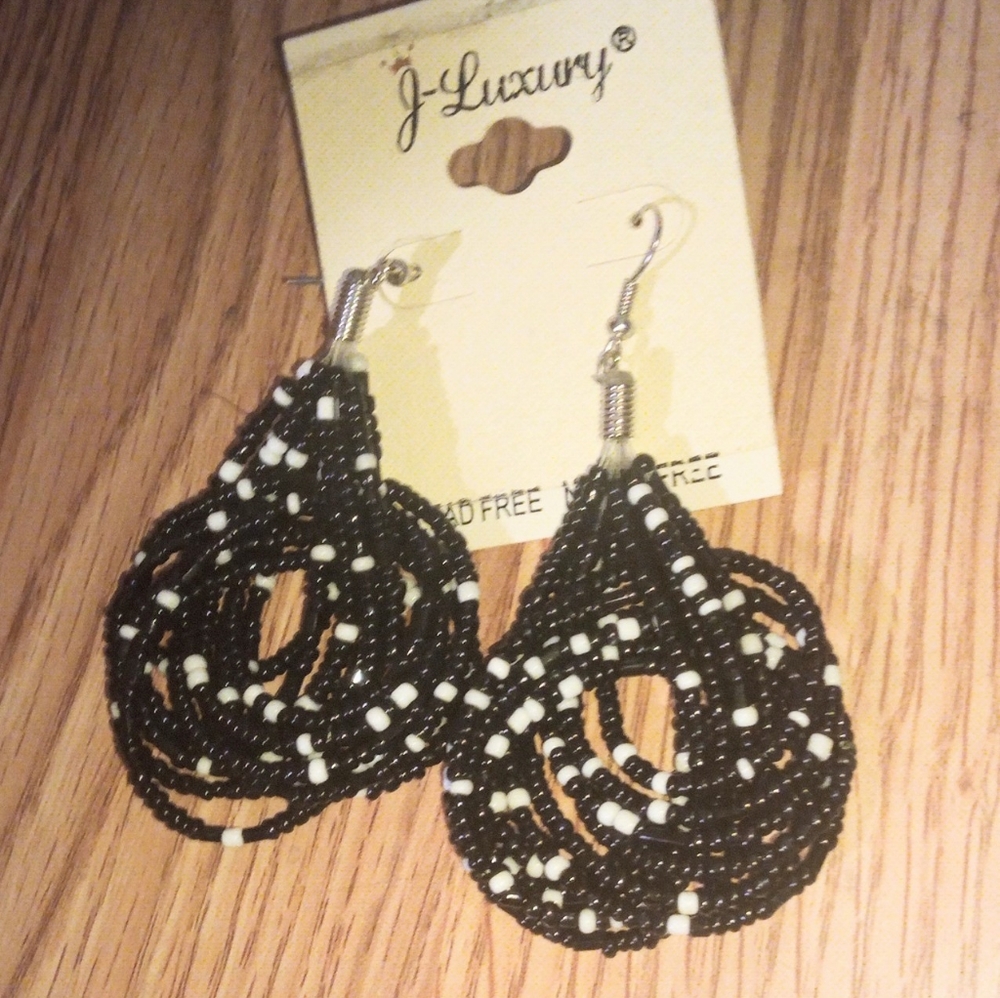 Womens fashion earrings